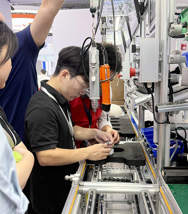 興千田上海工博會(huì)8 興千田上海工博會(huì)8