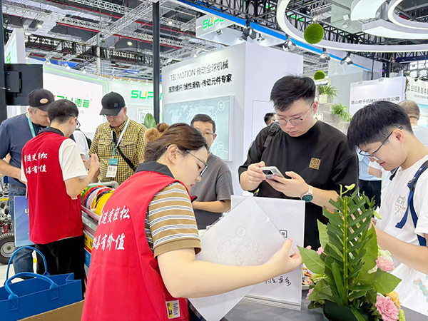 興千田上海展10